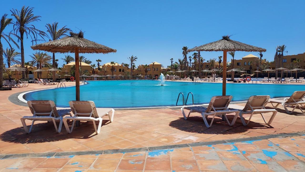 Papagayo 21-22, Big Pool And Free Wifi Apartman Corralejo Kültér fotó