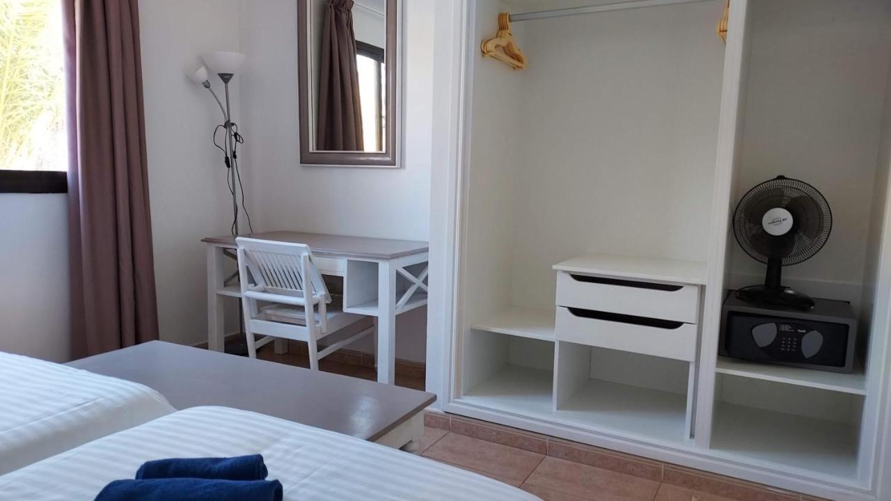 Papagayo 21-22, Big Pool And Free Wifi Apartman Corralejo Kültér fotó